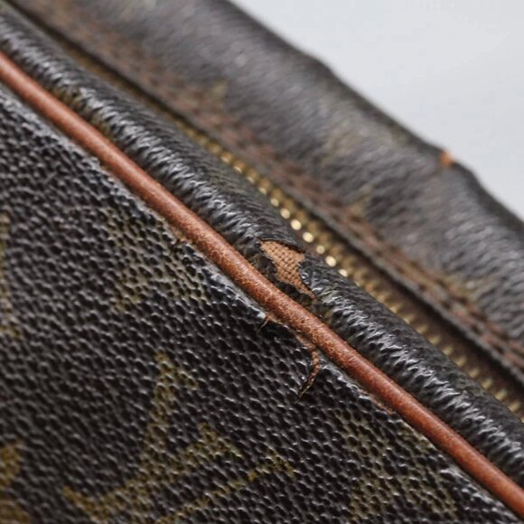 LOUIS VUITTON Monogram Compiegne 28 Clutch Bag - Picture 7 of 15